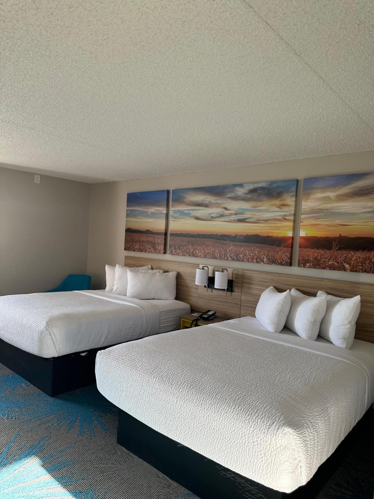 Days Inn By Wyndham Mandan Bismarck Area ภายนอก รูปภาพ